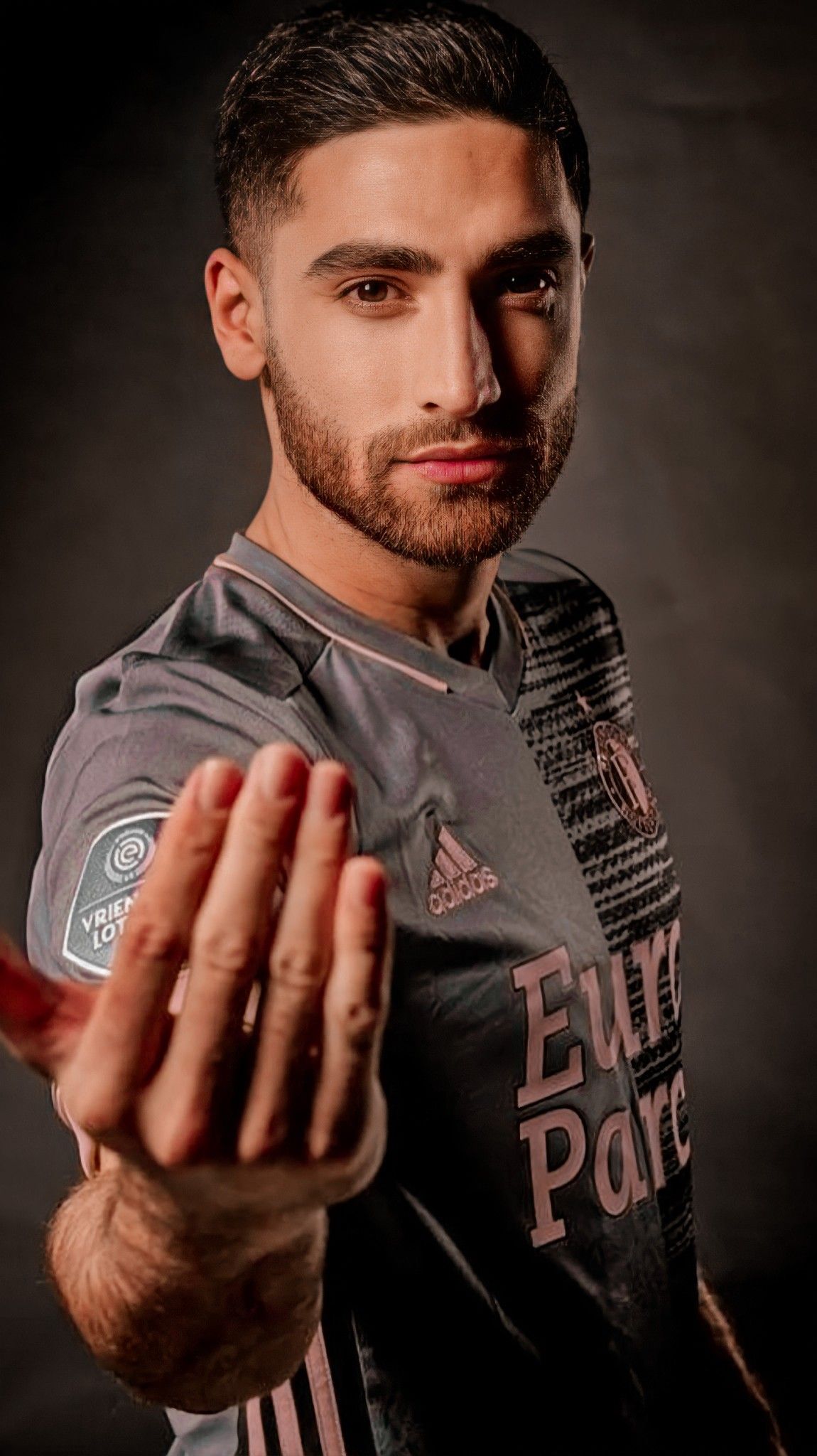 wallpaper Alireza Jahanbakhsh