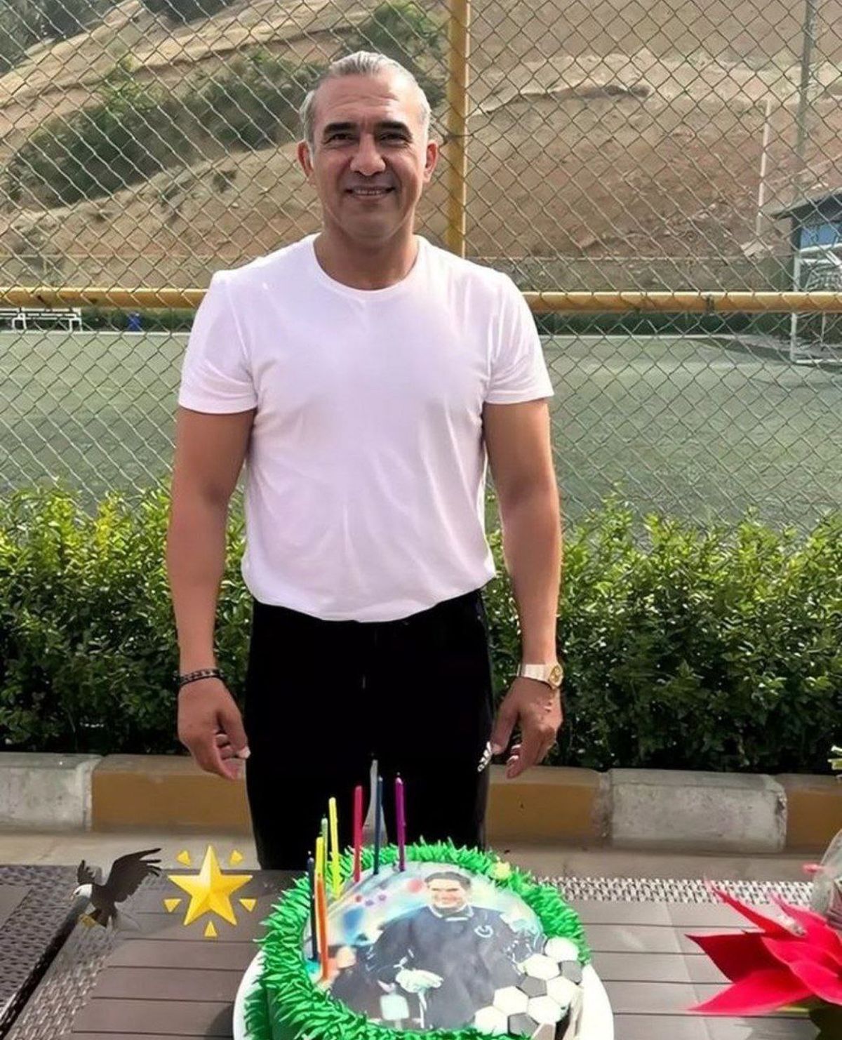 عکس پروفایل احمدرضا عابدزاده