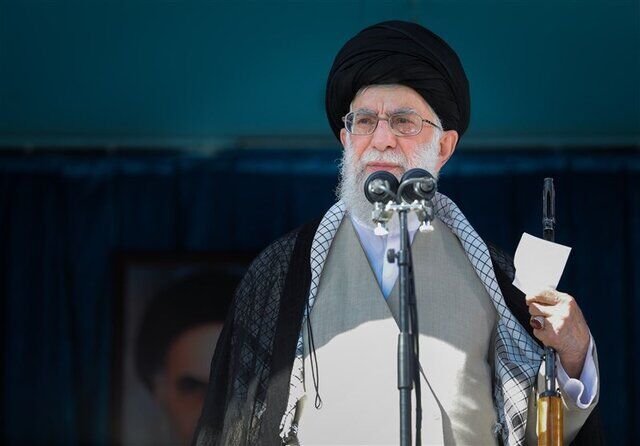  سید علی خامنه‌ای رهبر ایران