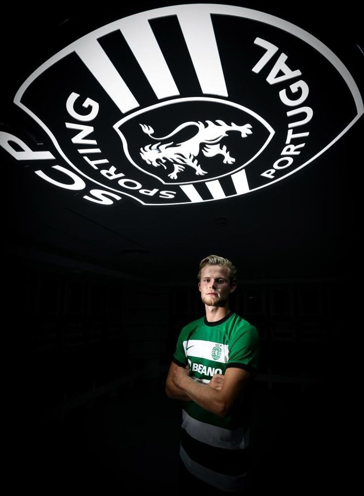 wallpaper for laptop Morten Hjulmand