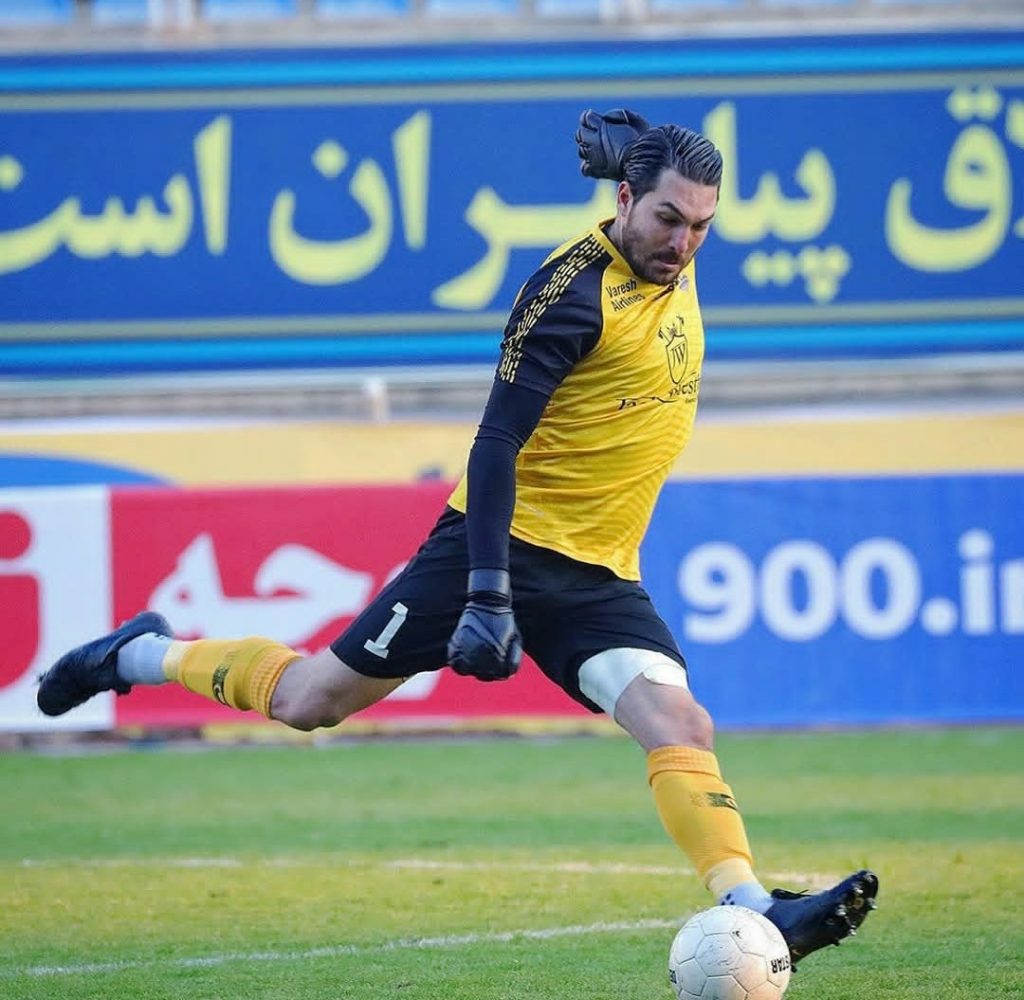 والپیپر علیرضا حقیقی