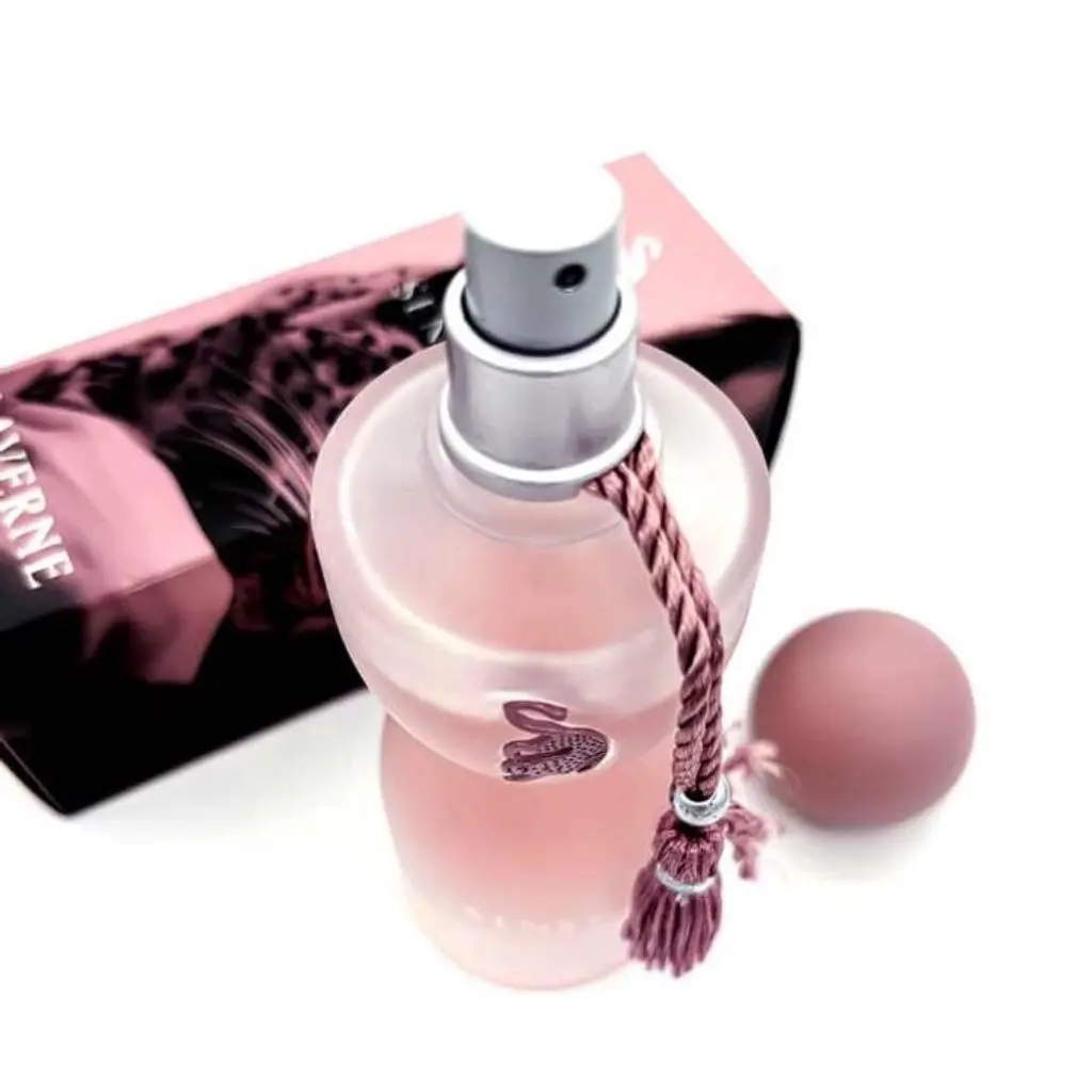 معرفی عطر جورجینا رودریگز