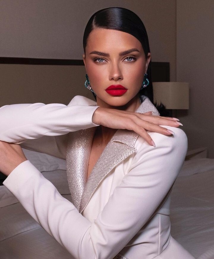 حضور متفاوت آدریانا لیما پس از سالها